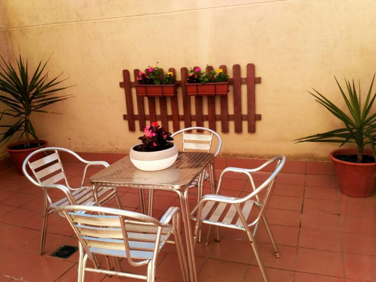 Apartamento La Real Caldas De Reis Extérieur photo